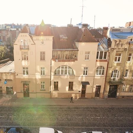 Be Happy Apartment Lviv Eksteriør bilde